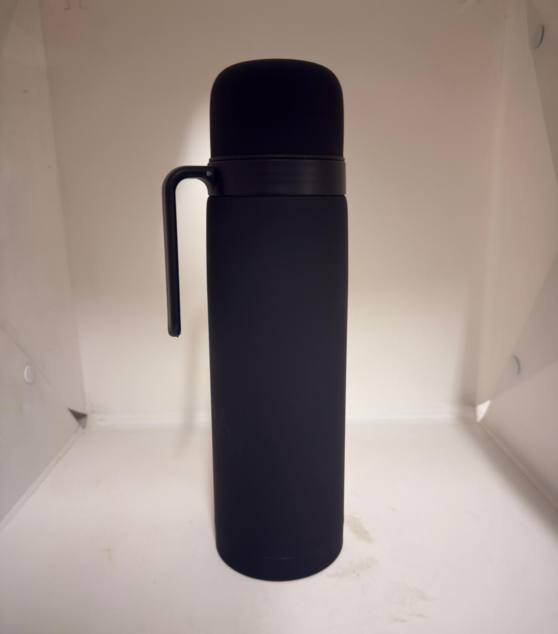 Termo media manija 1 LITRO FULL NEGRO PICO CEBADOR