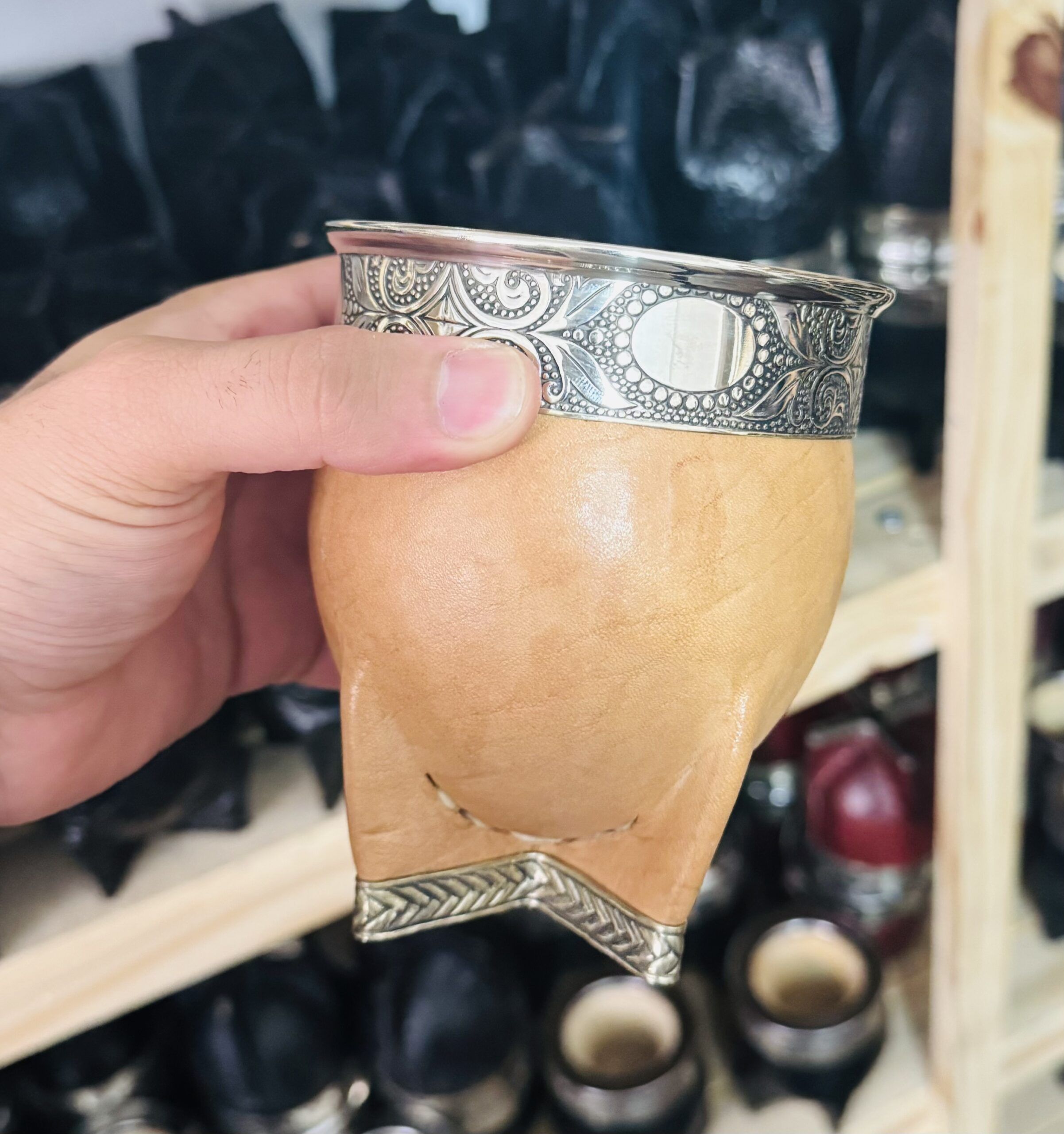 Imperial virola cincelado – base de alpaca gruesa – cuero