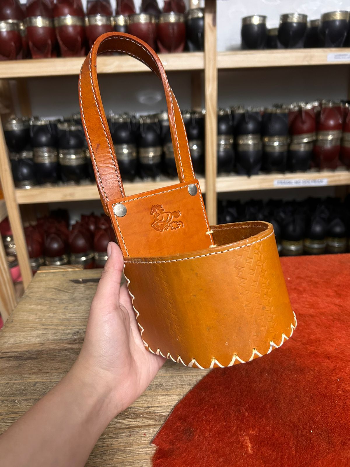 Portamate de cuero 100% - suela