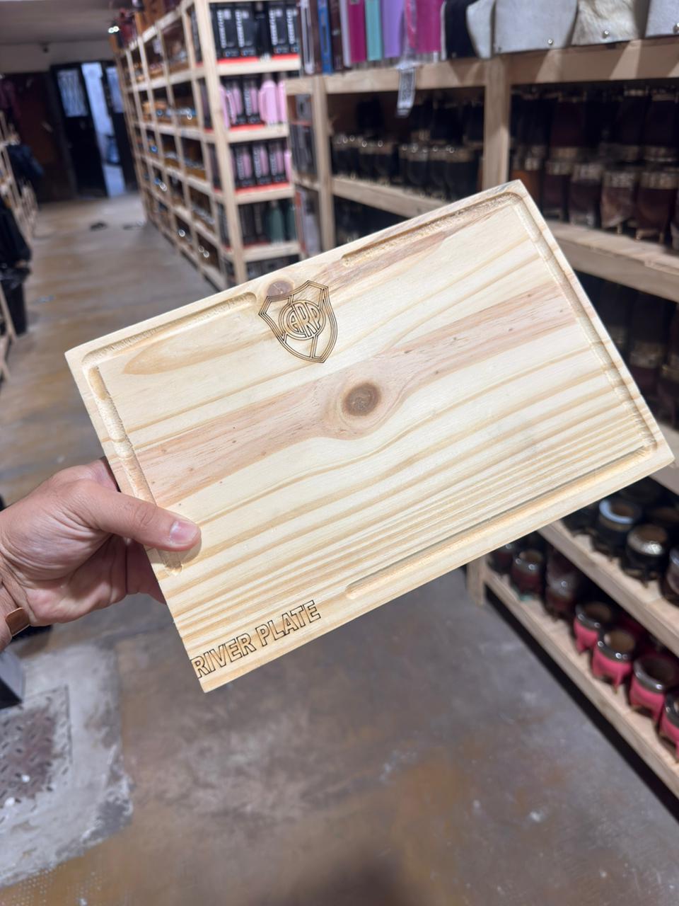 TABLA DE ASADO RIVER PLATE 30X20