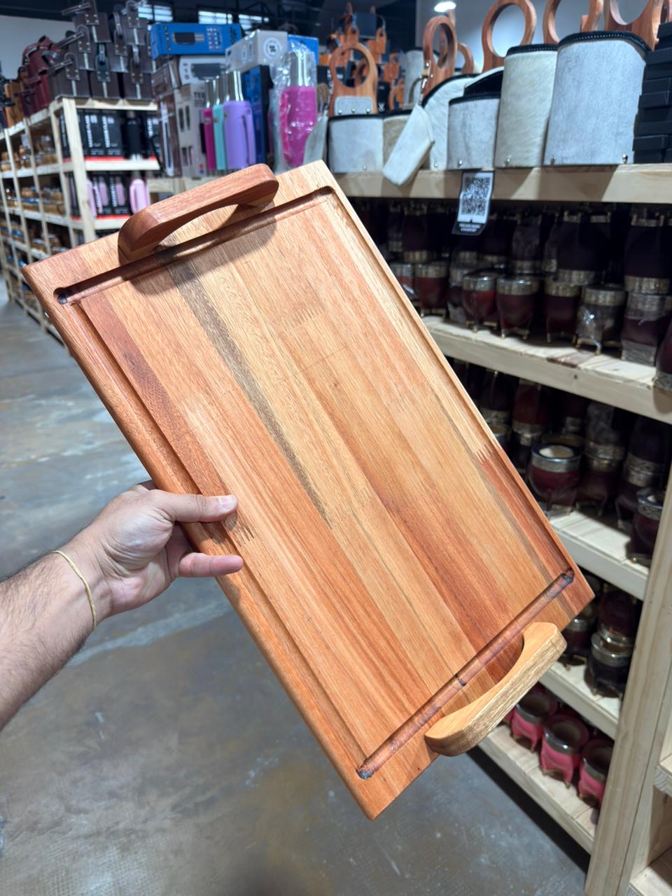 TABLA DE ASADO CON MANIJA 50X30