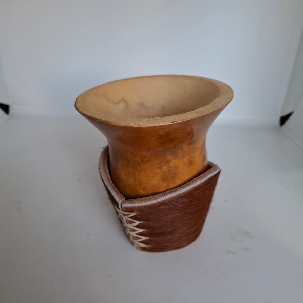 Camionero criollo CALABAZA base de cuero *CON PELO* cocida sin virola