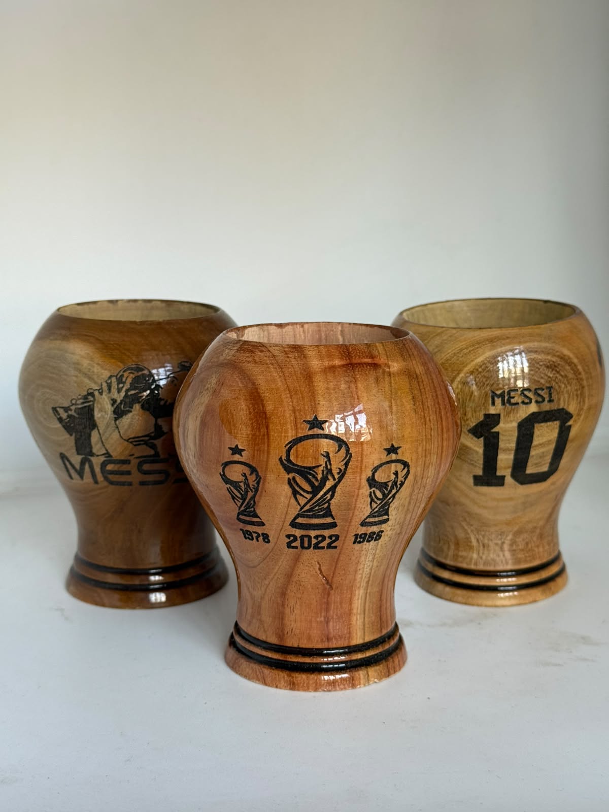 MATE COPITA DE MADERA - MUNDIAL DISEÑOS SURTIDOS